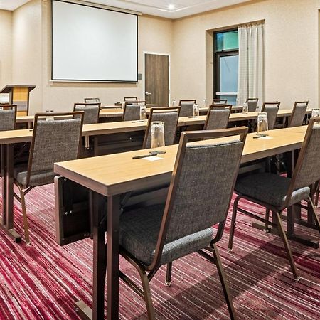 Courtyard By Marriott Houston Northeast Hotel Exterior foto