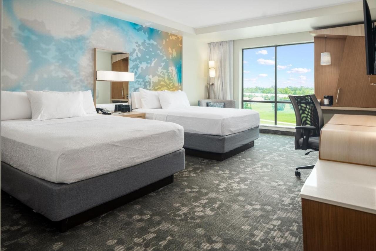 Courtyard By Marriott Houston Northeast Hotel Exterior foto